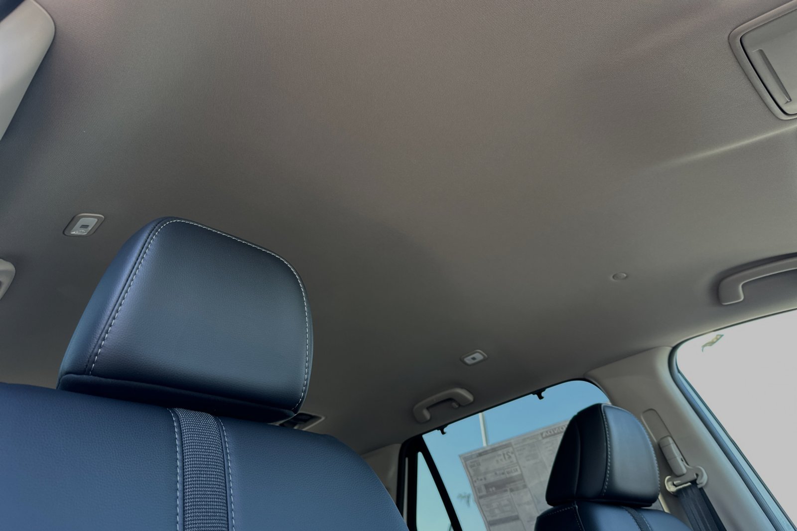2025 Honda Pilot EX-L photo 16