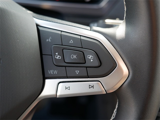 2022 Volkswagen Tiguan SE photo 22
