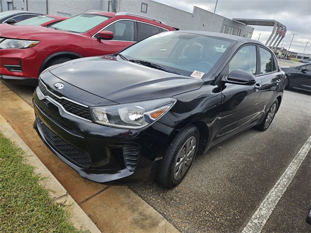2019 Kia Rio S photo 2