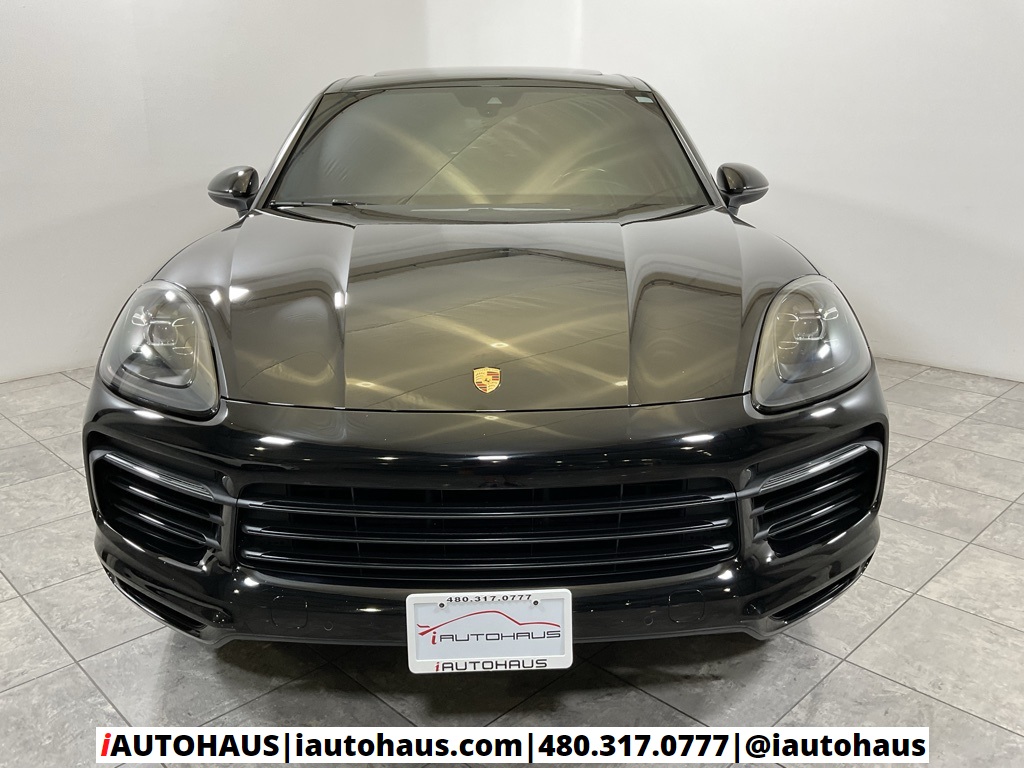 2019 Porsche Cayenne Base photo 2