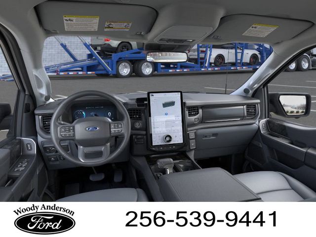 2025 Ford F-150 Lightning photo 9