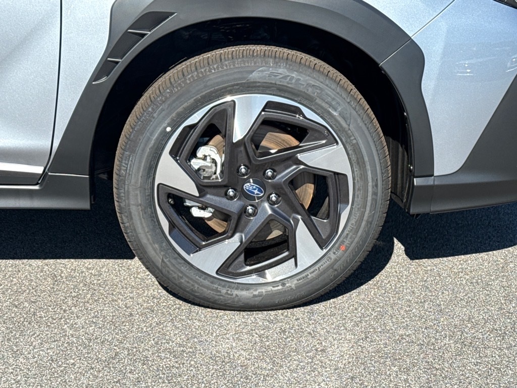 2025 Subaru Crosstrek Limited photo 4