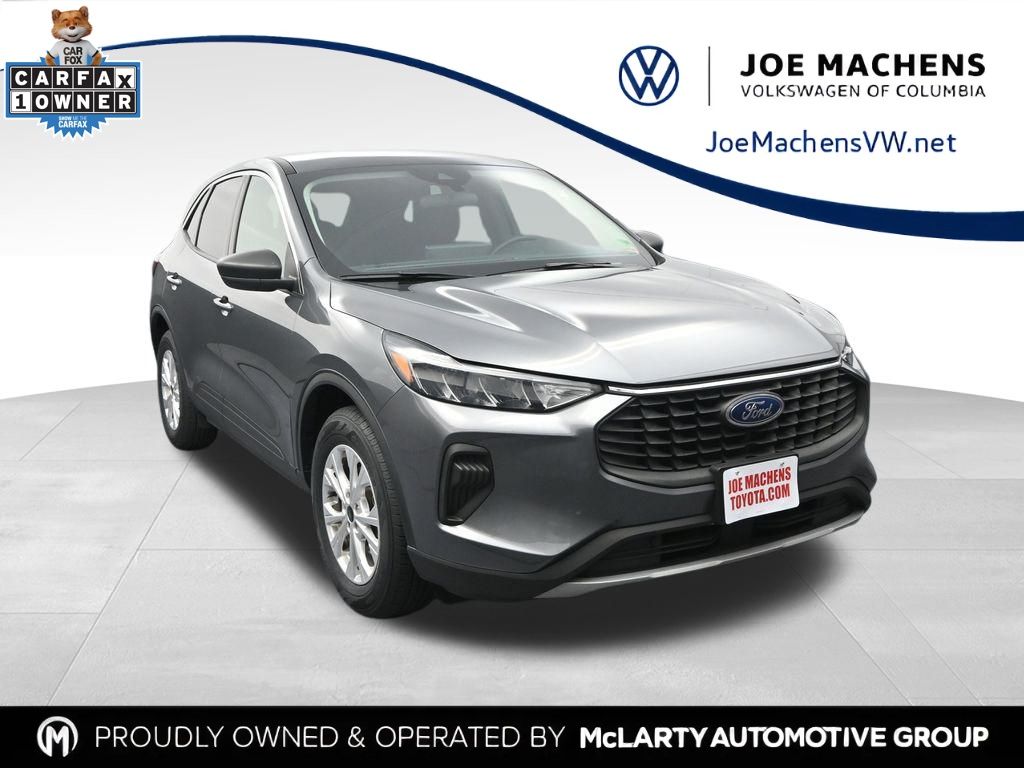 2024 Ford Escape Active's photo
