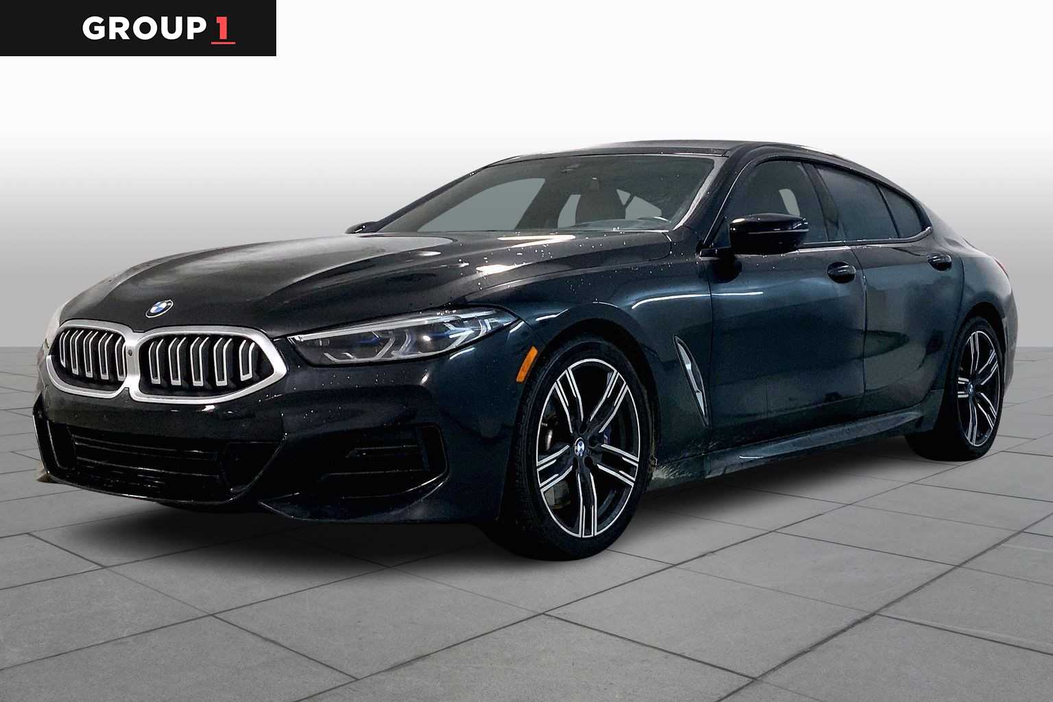 2023 BMW 8 Series 840i's photo