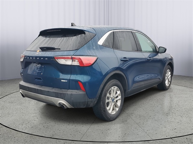 2020 Ford Escape SE photo 3