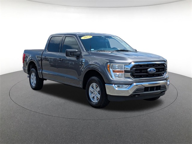 2022 Ford F-150 XLT photo 2