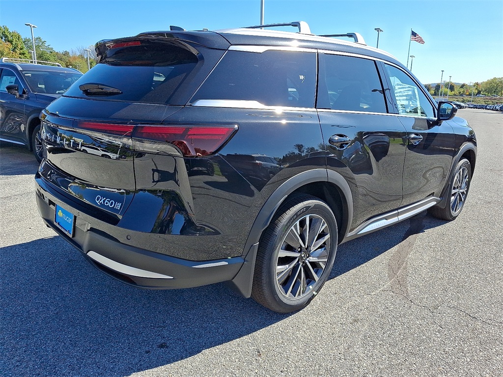 2026 Infiniti QX60 Luxe AWD photo 4