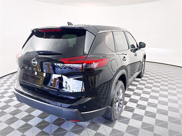 2025 Nissan Rogue S photo 18