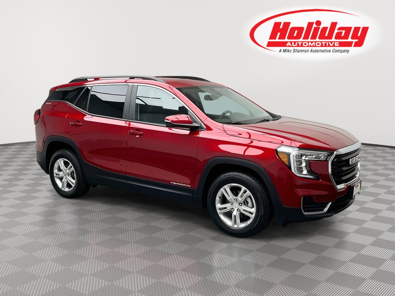 2024 GMC Terrain SLE's photo