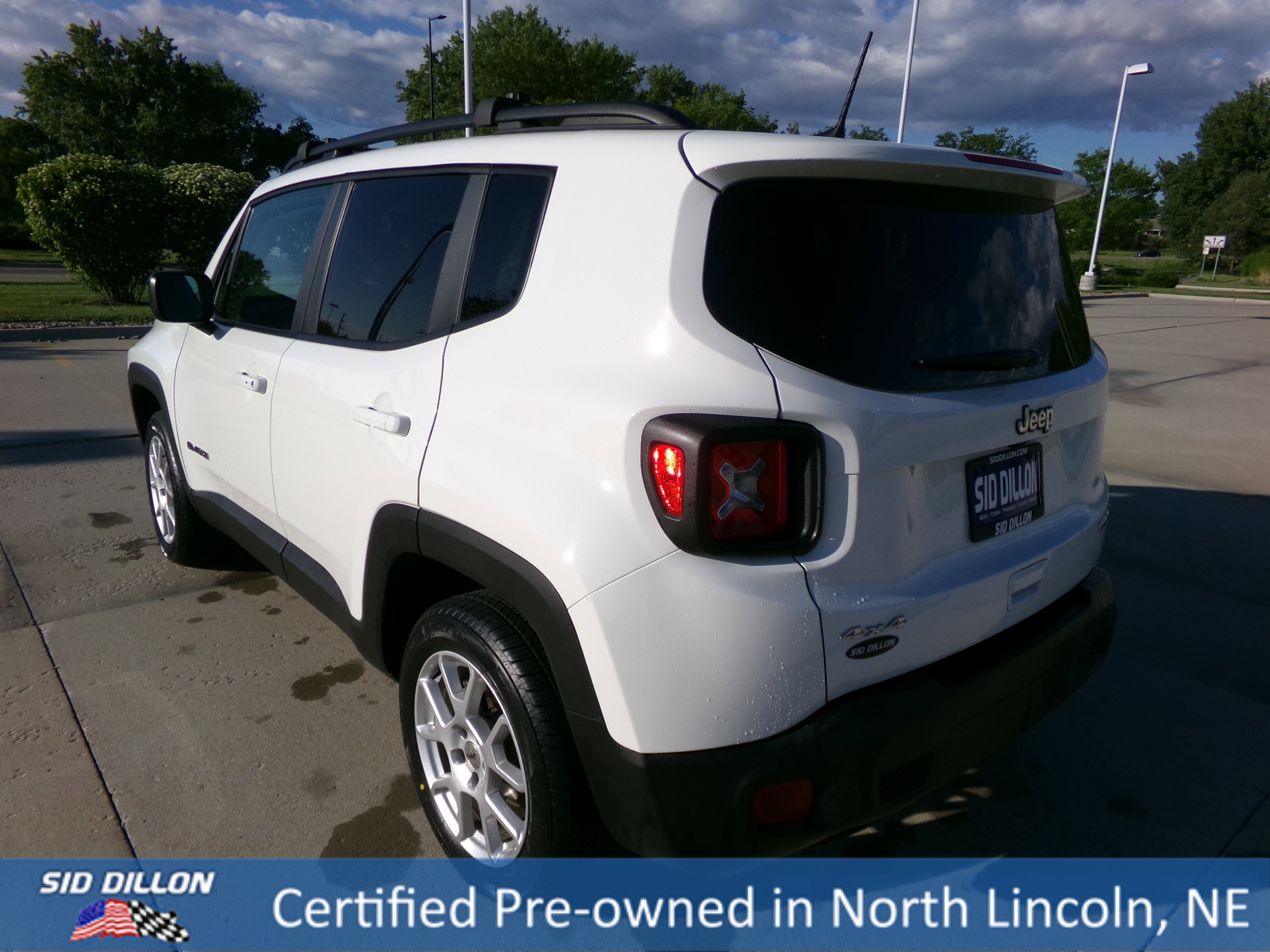 2022 Jeep Renegade Latitude photo 4