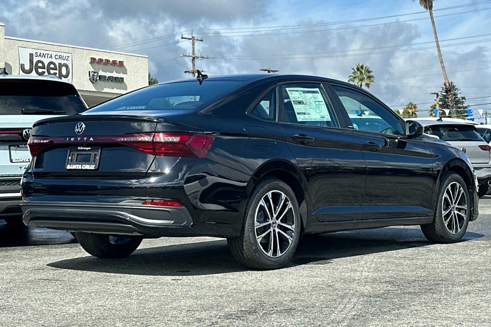 2026 Volkswagen Jetta 1.5T Sport photo 4