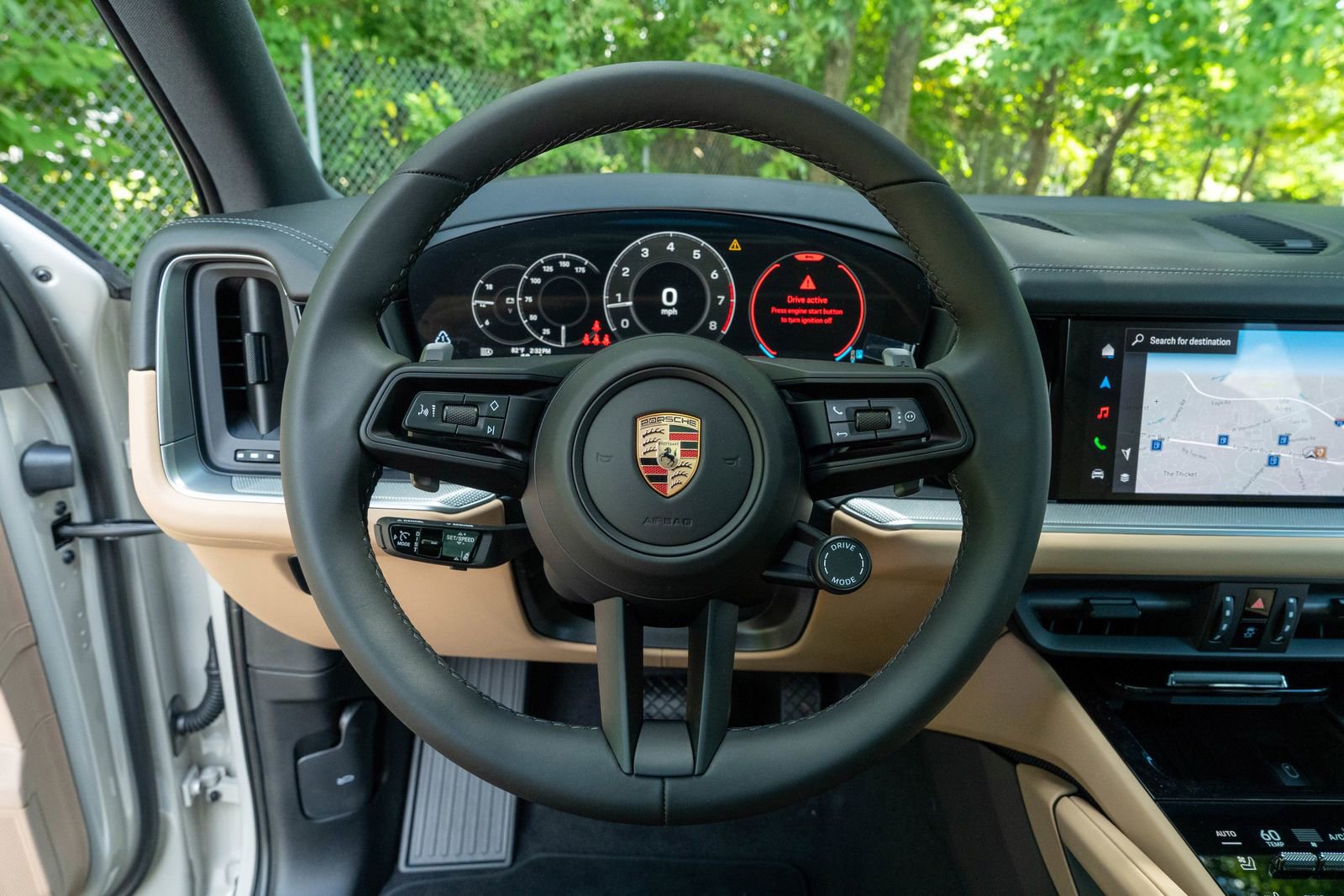 2026 Porsche Cayenne Base photo 24