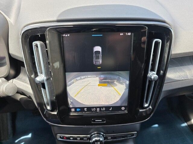 2022 Volvo C40 Recharge photo 24