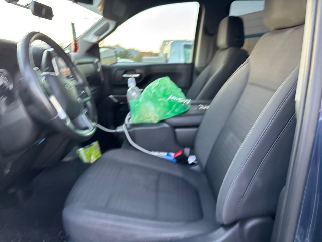 Used 2022 Northsky Blue Metallic Chevrolet RST image 28