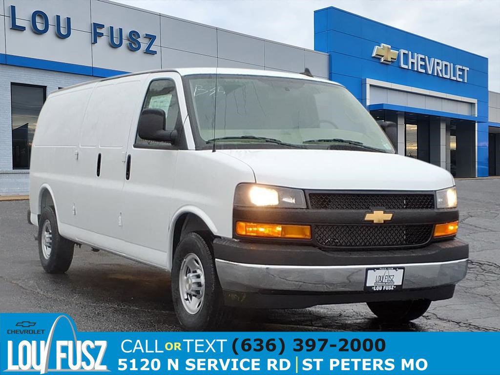 2025 Chevrolet Express Cargo Work Van's photo
