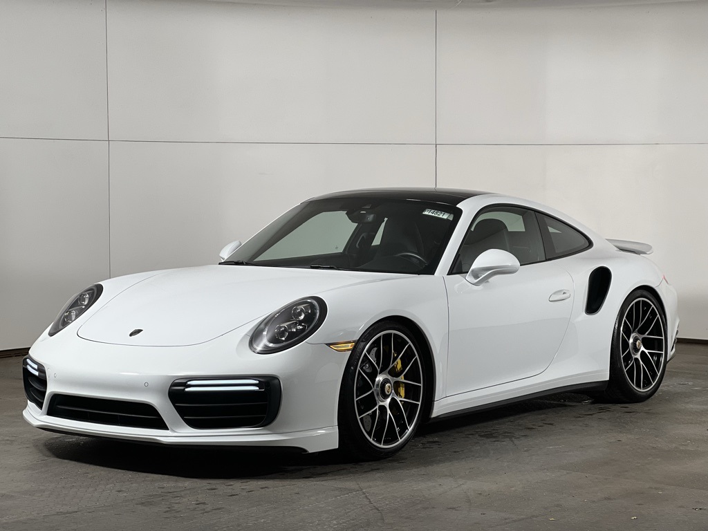 2019 Porsche 911 Turbo S's photo