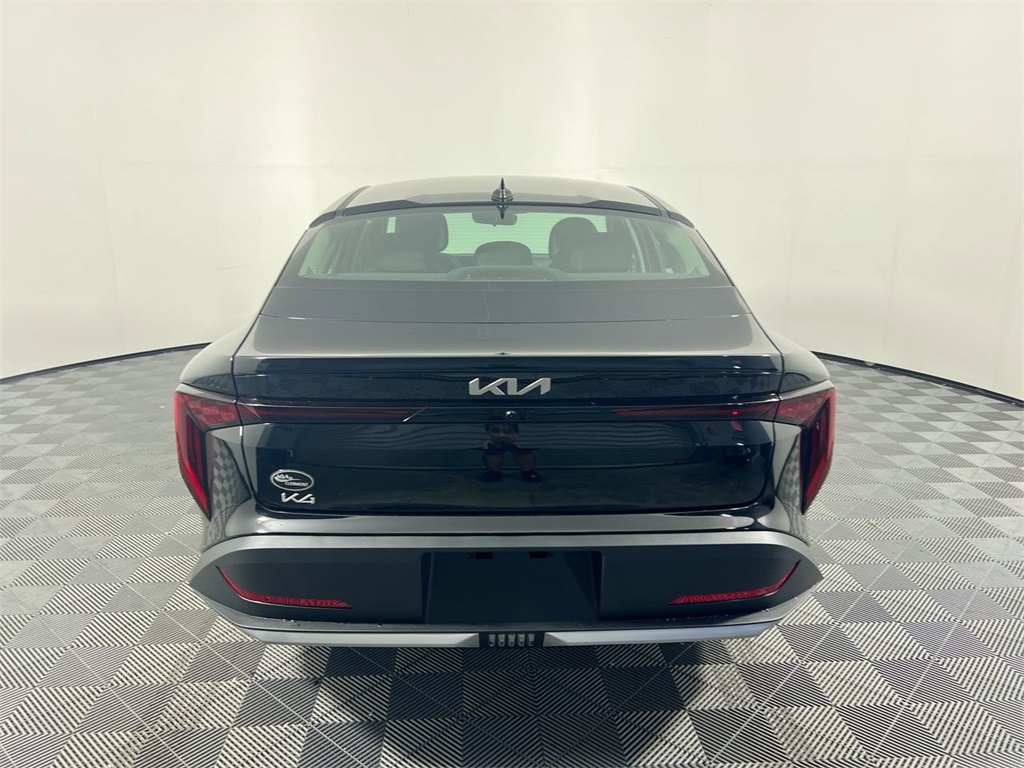 2025 Kia K4 LXS photo 4