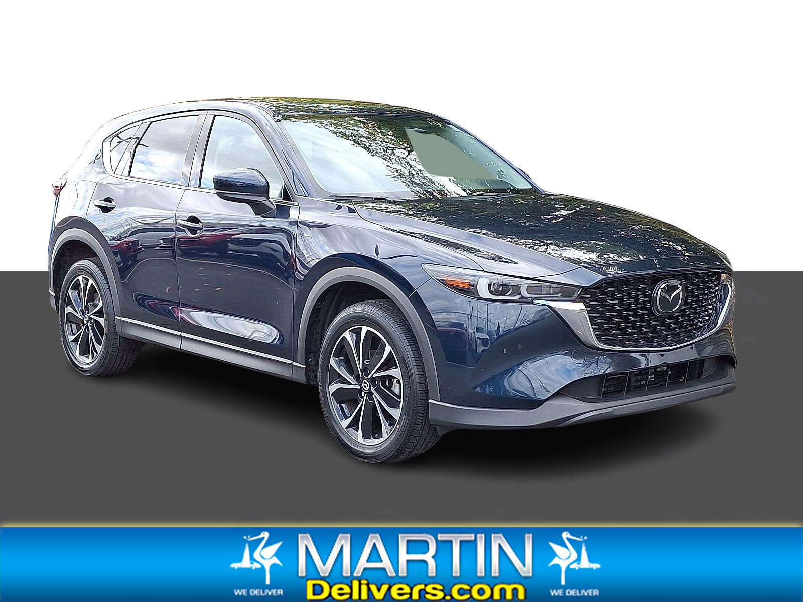 2023 Mazda CX-5 S Premium package