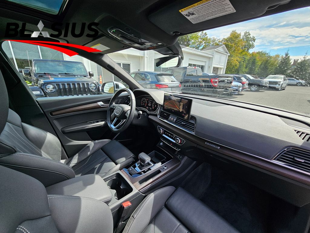 2023 Audi Q5 Sportback 45 S line Premium Plus photo 12