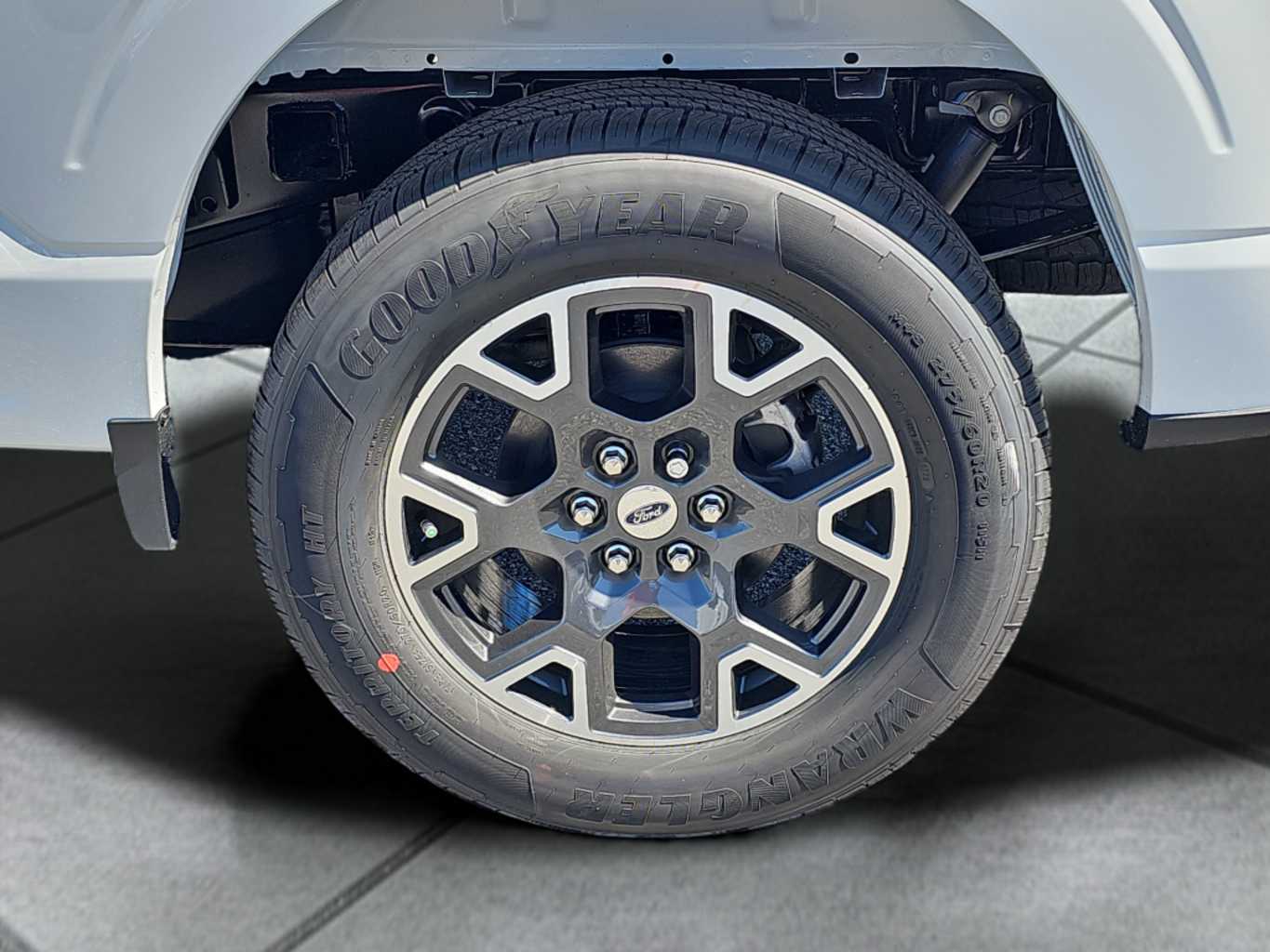 2025 Ford F-150 STX photo 19