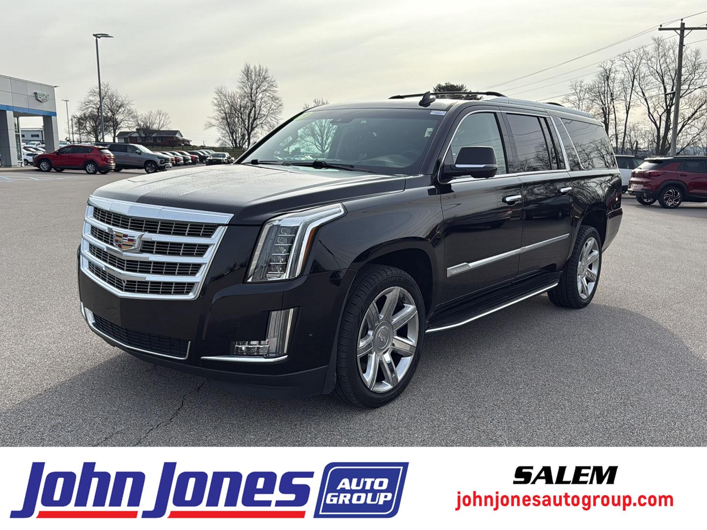 2019 Cadillac Escalade ESV Luxury's photo