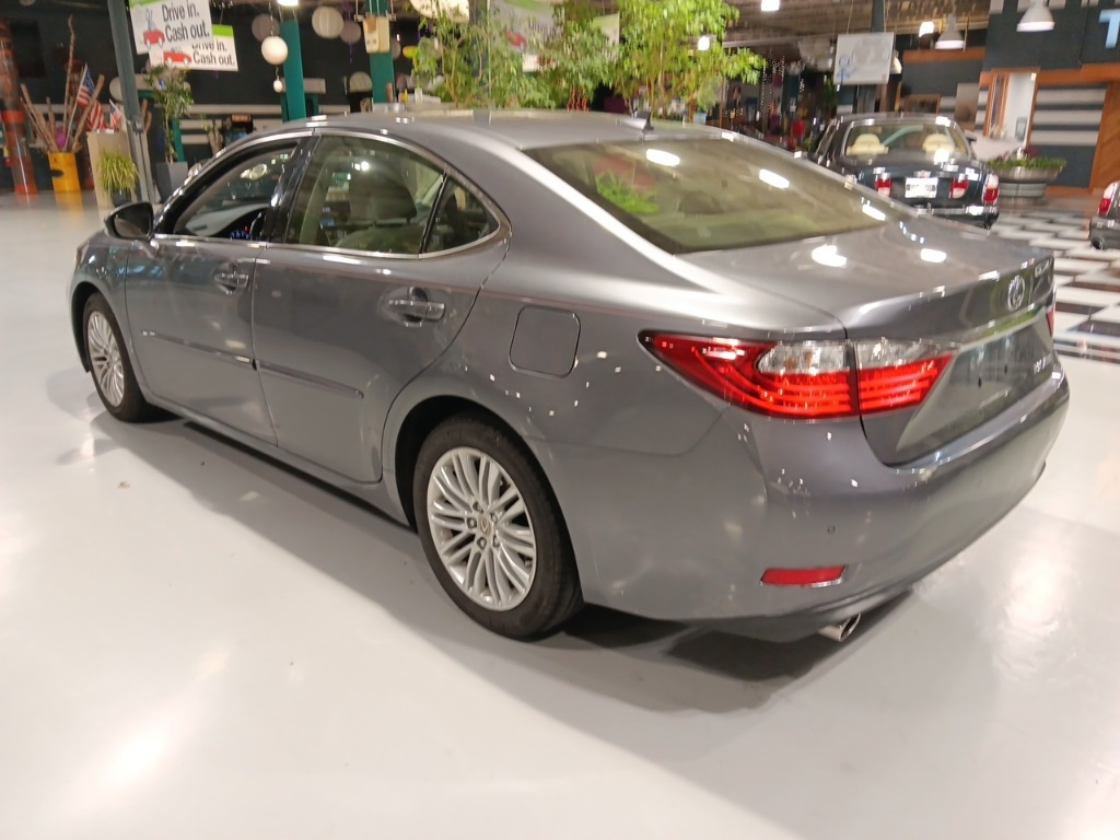 2014 Lexus ES 350 photo 7