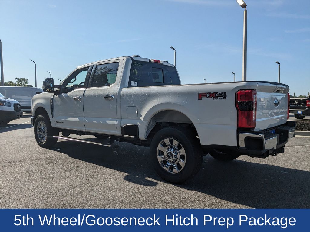 2025 Ford F-250 Lariat photo 5