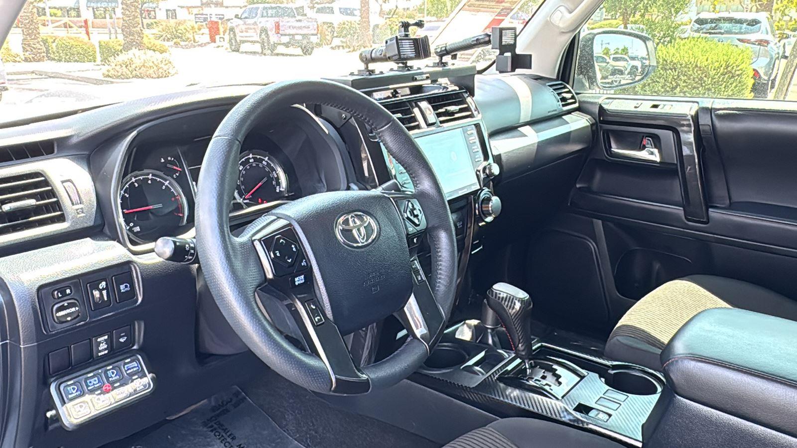 2023 Toyota 4Runner TRD photo 23