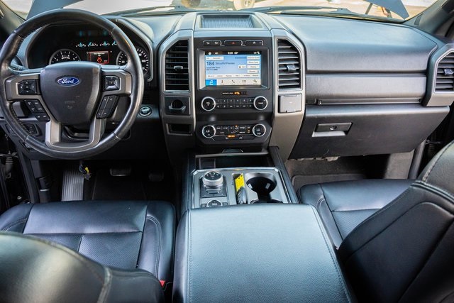 2019 Ford Expedition XLT photo 30