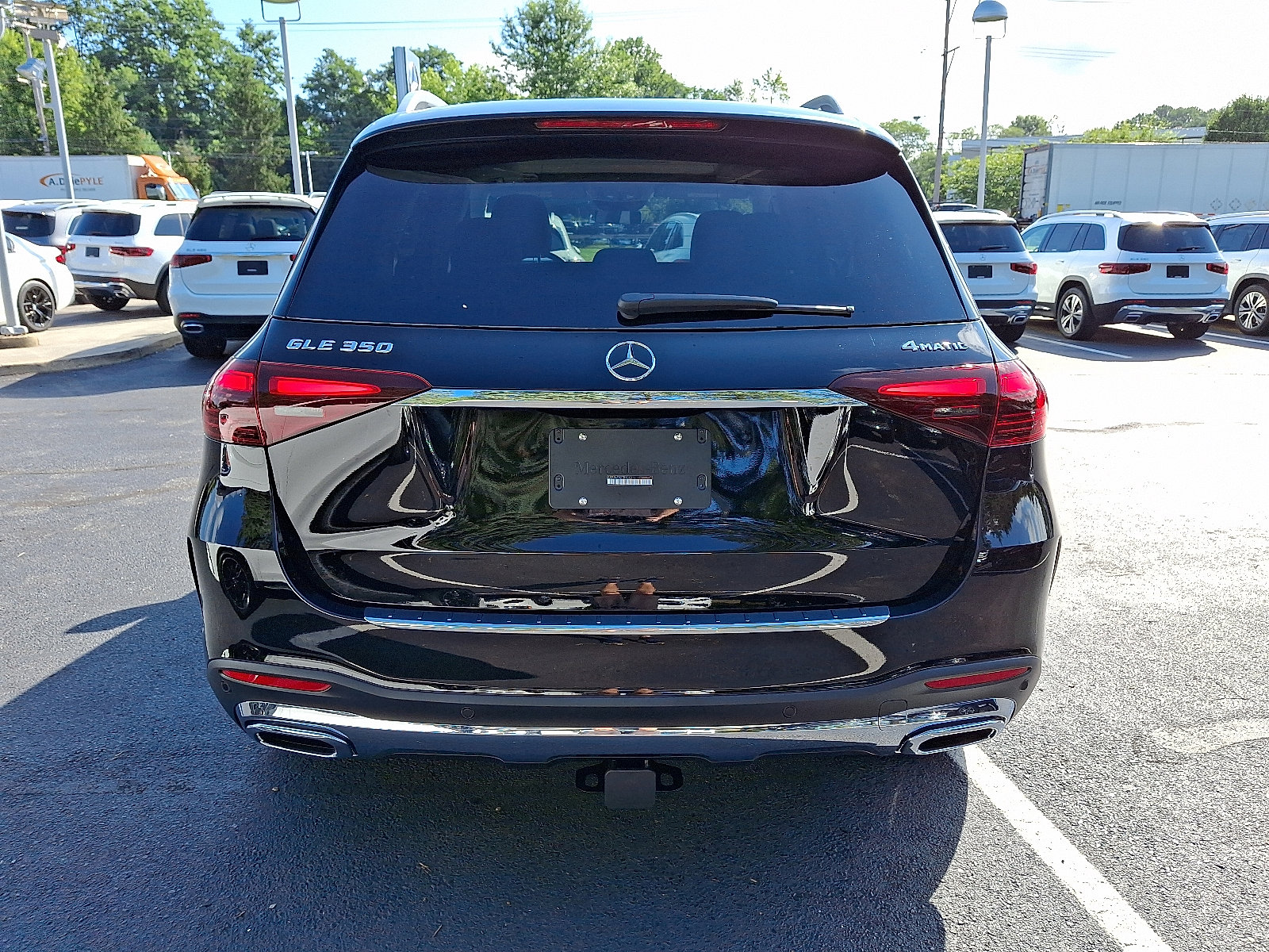 2026 Mercedes Benz GLE 350 4MATIC photo 3
