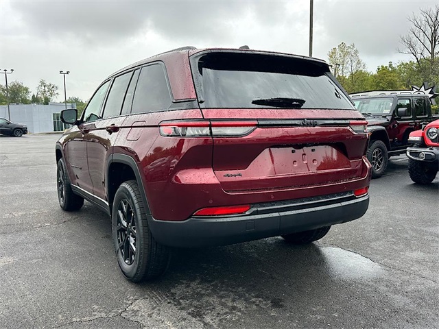 2025 Jeep Grand Cherokee Altitude X photo 5