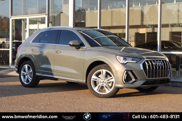 2024 Audi Q3 S Line Premium Plus's photo
