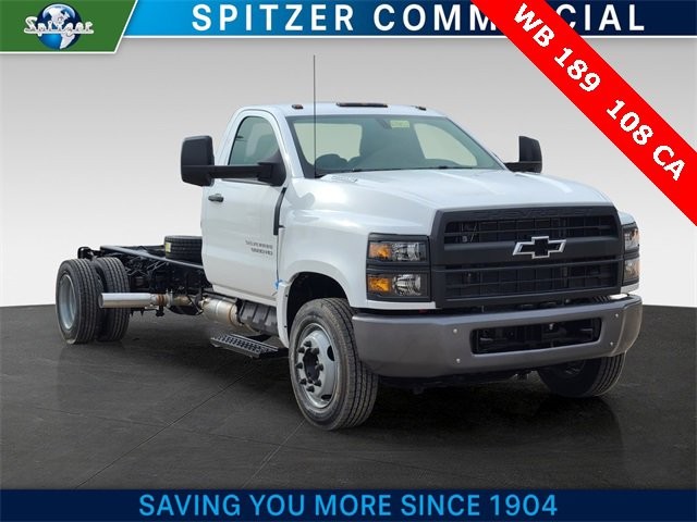 New Chevy Silverado 5500 HD for Sale in Amherst, OH