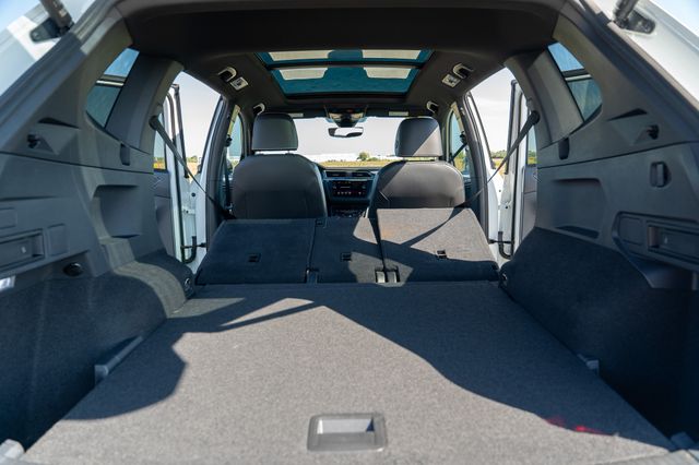 2022 Volkswagen Tiguan SE R-Line Black photo 18