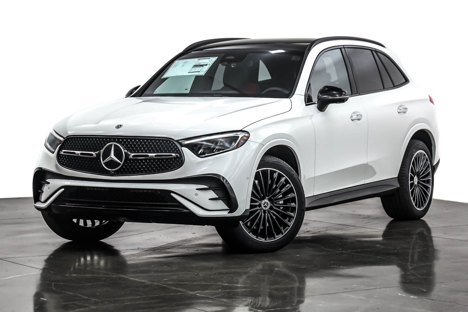 2026 Mercedes-Benz GLC Base's photo