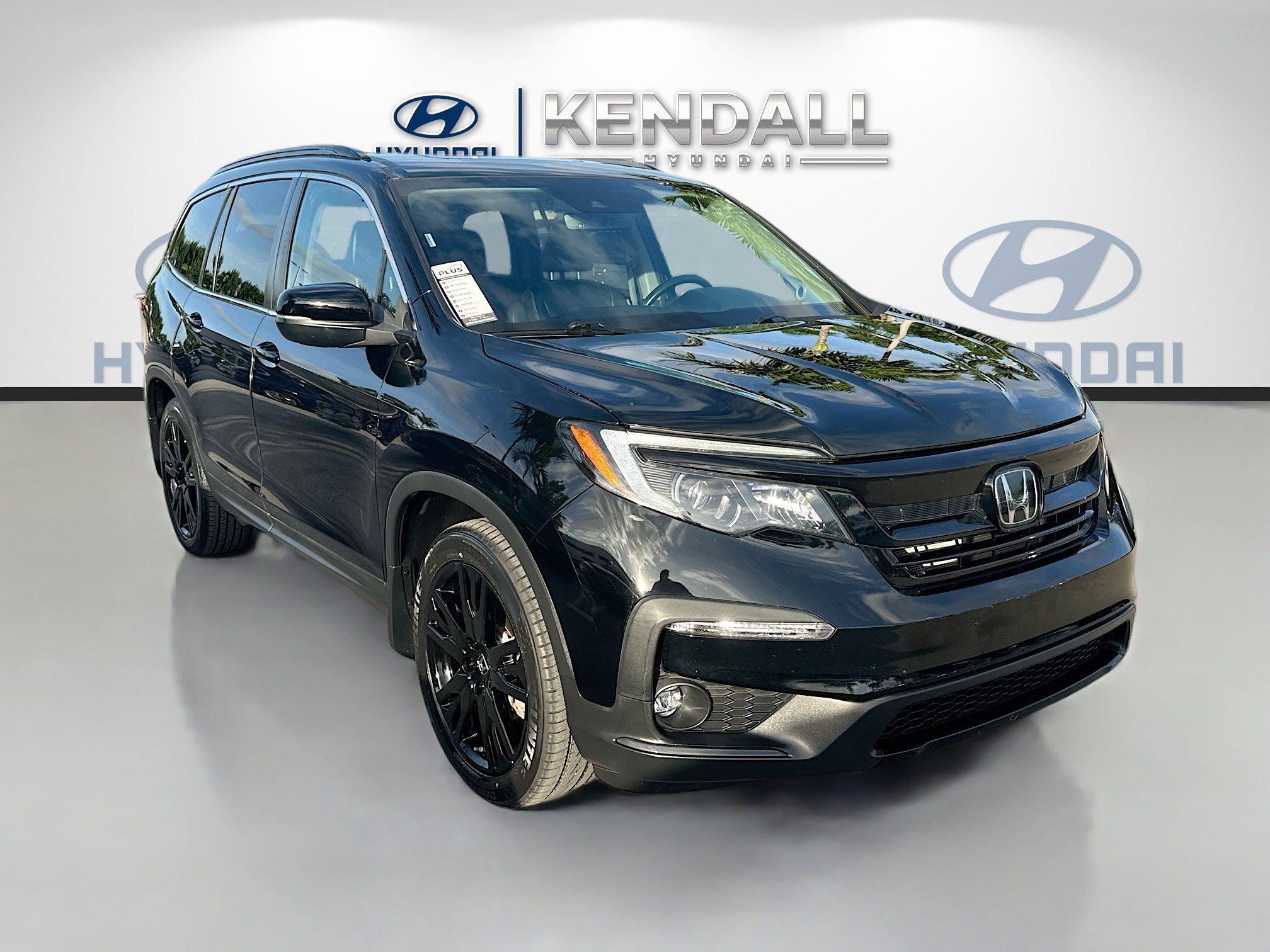 2022 Honda Pilot SE's photo