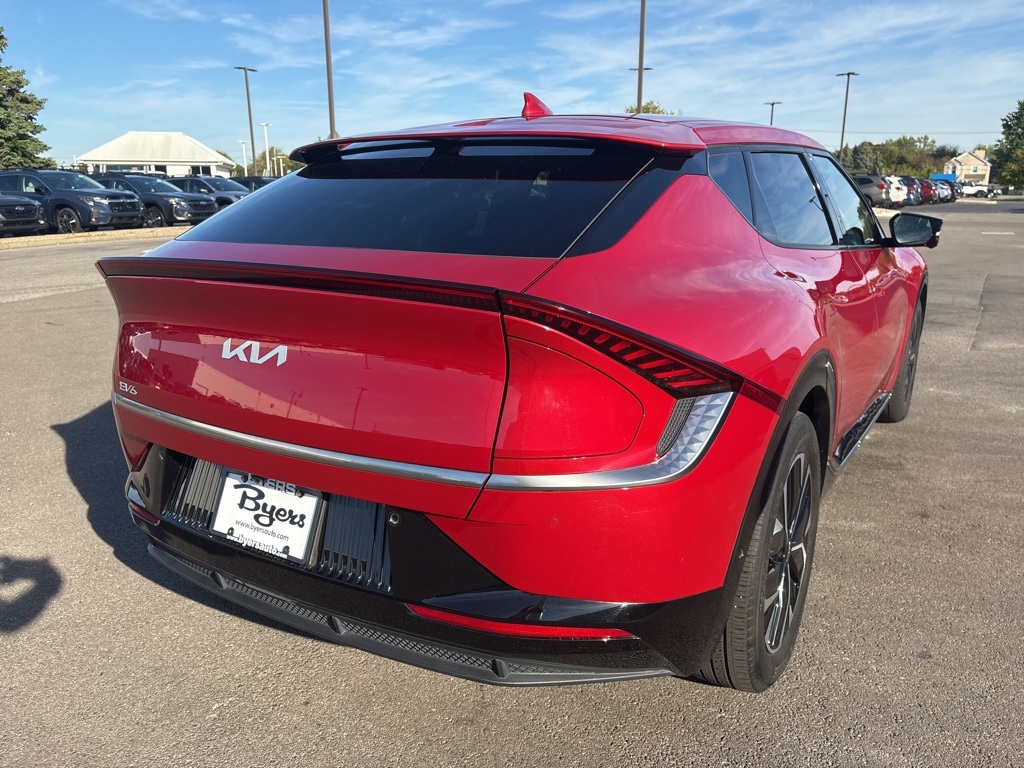 2022 Kia EV6 Wind photo 3