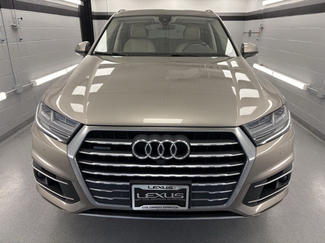 2017 Audi Q7 3.0T Premium Plus photo 2