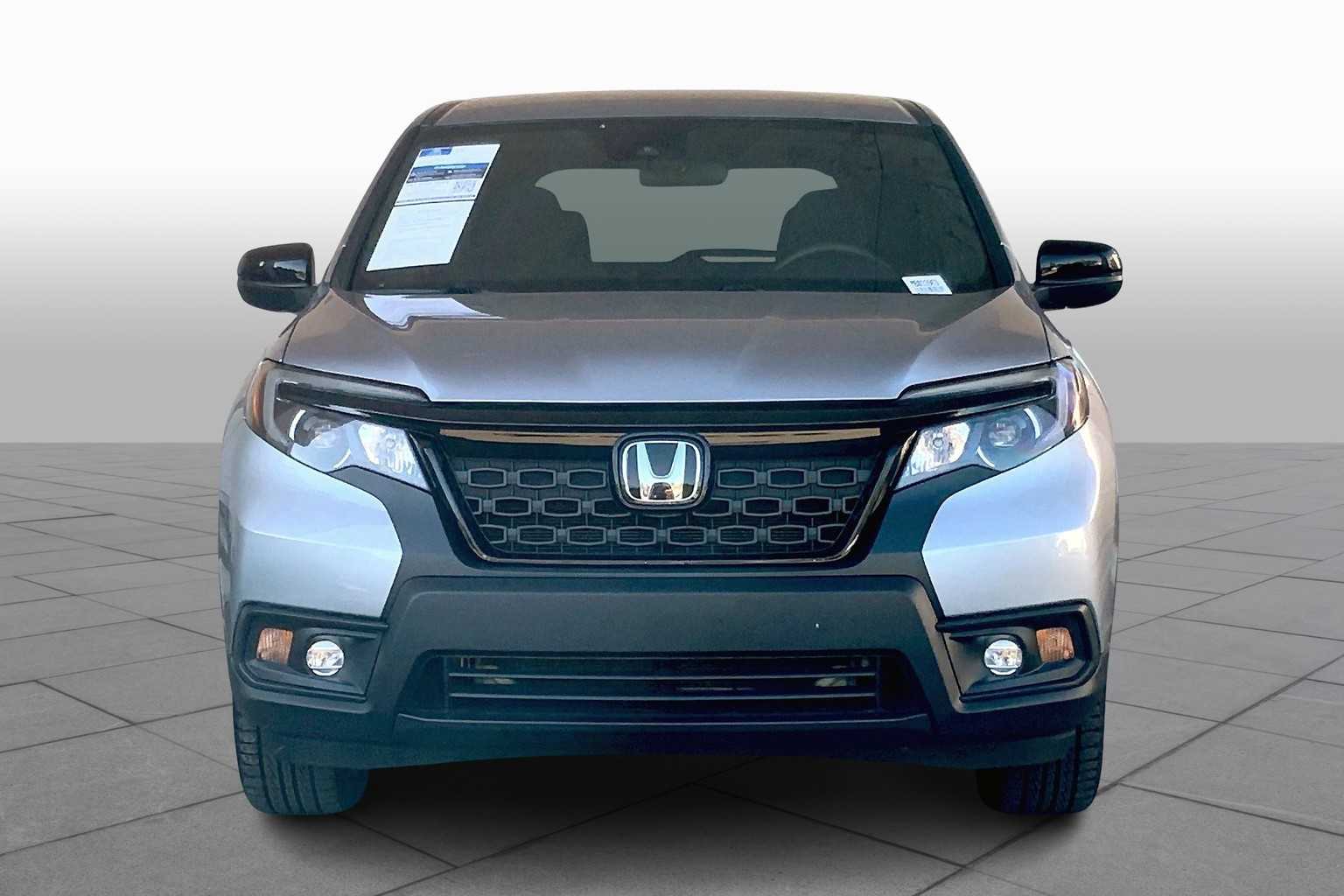 2021 Honda Passport Sport photo 3