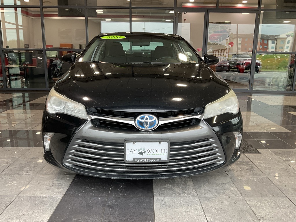 Used 2016 Toyota Camry LE with VIN 4T1BD1FK5GU187682 for sale in Kansas City