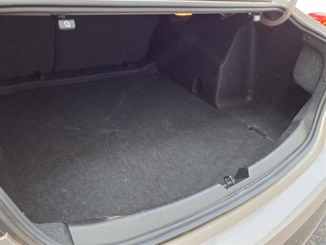 2025 Chevrolet Malibu 1LT photo 20