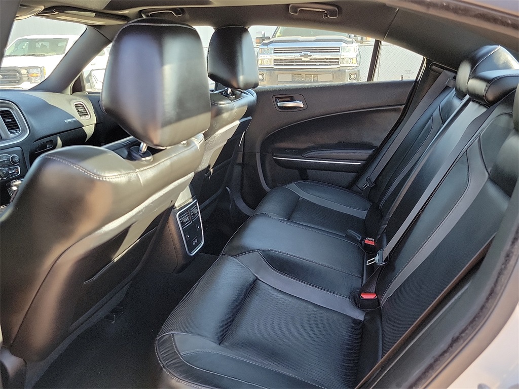 2022 Dodge Charger SXT photo 16