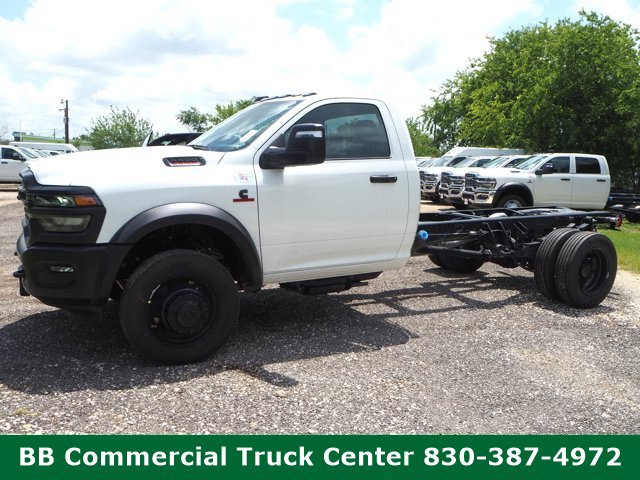 2025 RAM Ram 5500 Chassis Cab Tradesman's photo