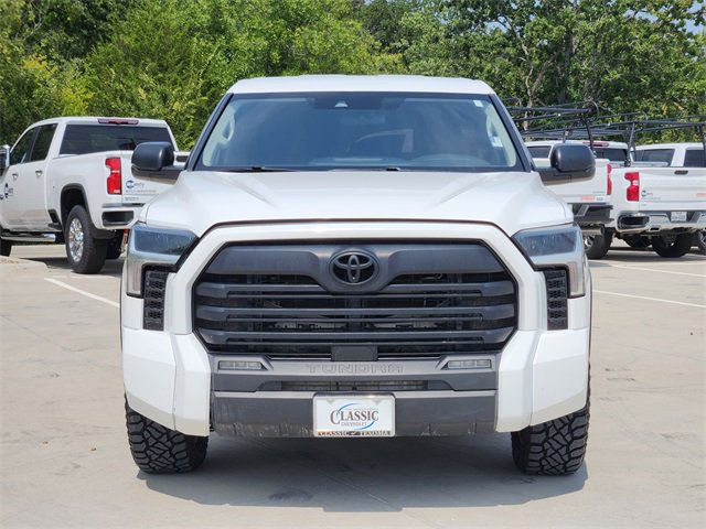 2023 Toyota Tundra SR5 photo 2