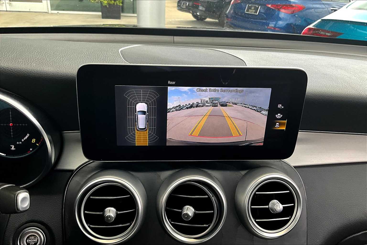 2021 Mercedes Benz GLC 300 photo 25