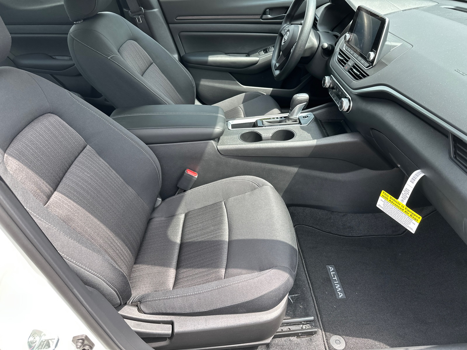 2025 Nissan Altima 2.5 S photo 12