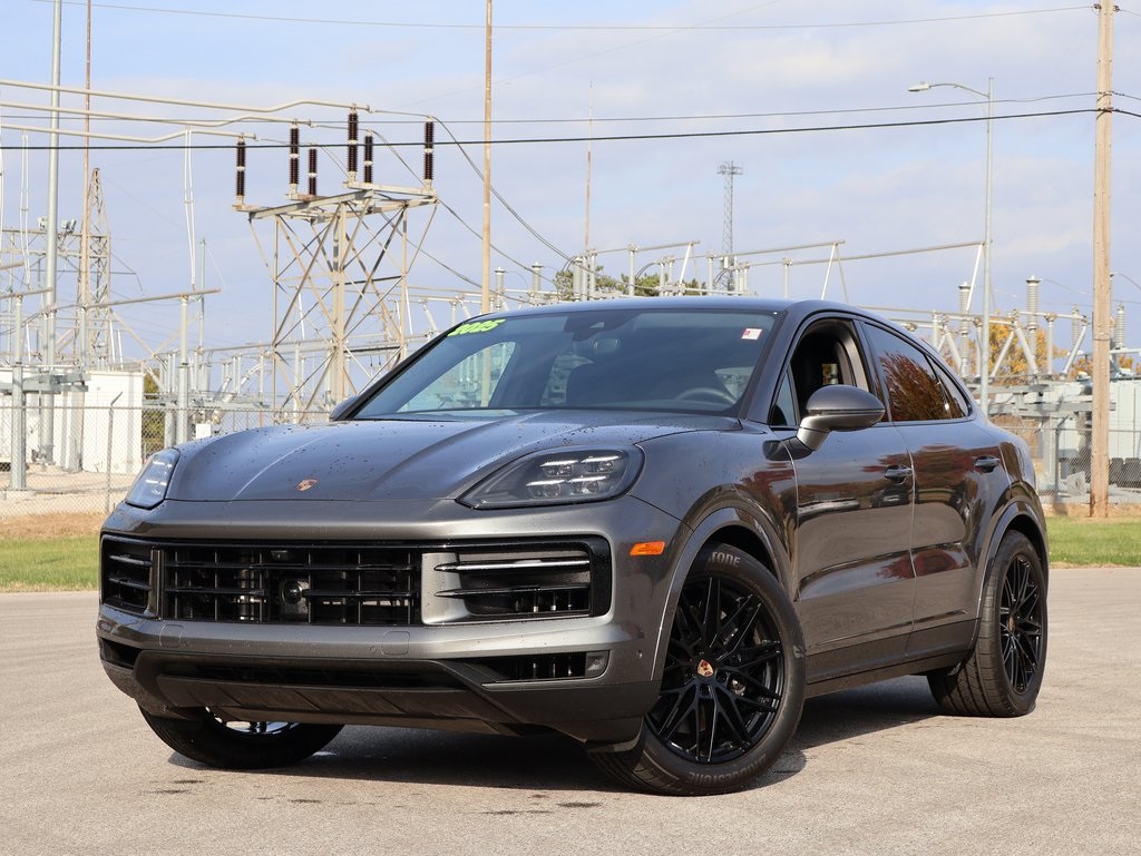 2025 Porsche Cayenne Coup Base's photo