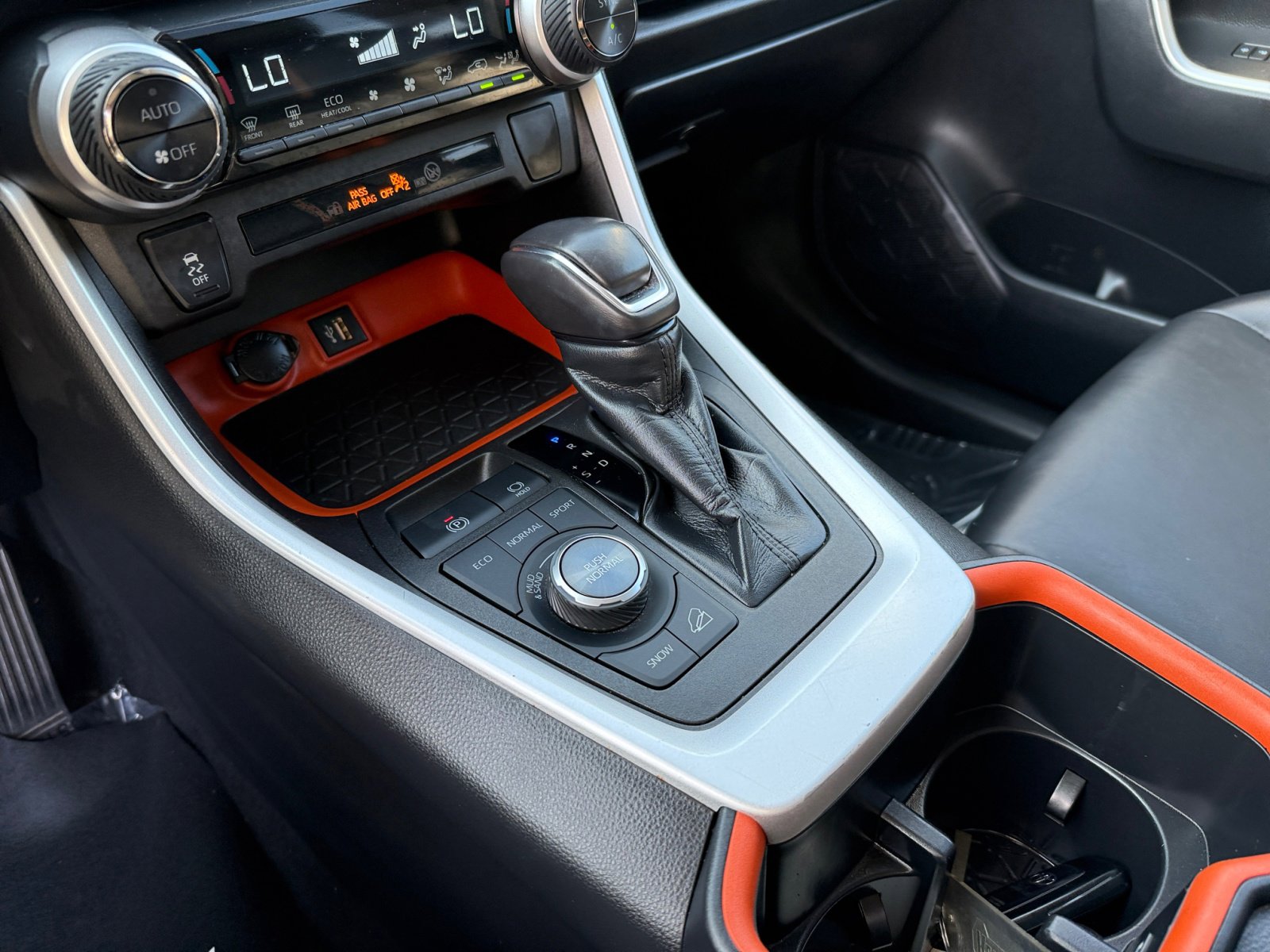 2023 Toyota RAV4 Adventure photo 12