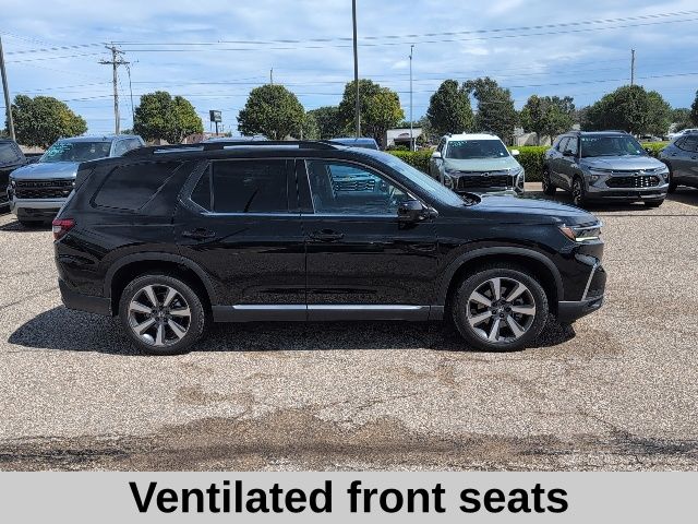 2023 Honda Pilot Elite photo 13