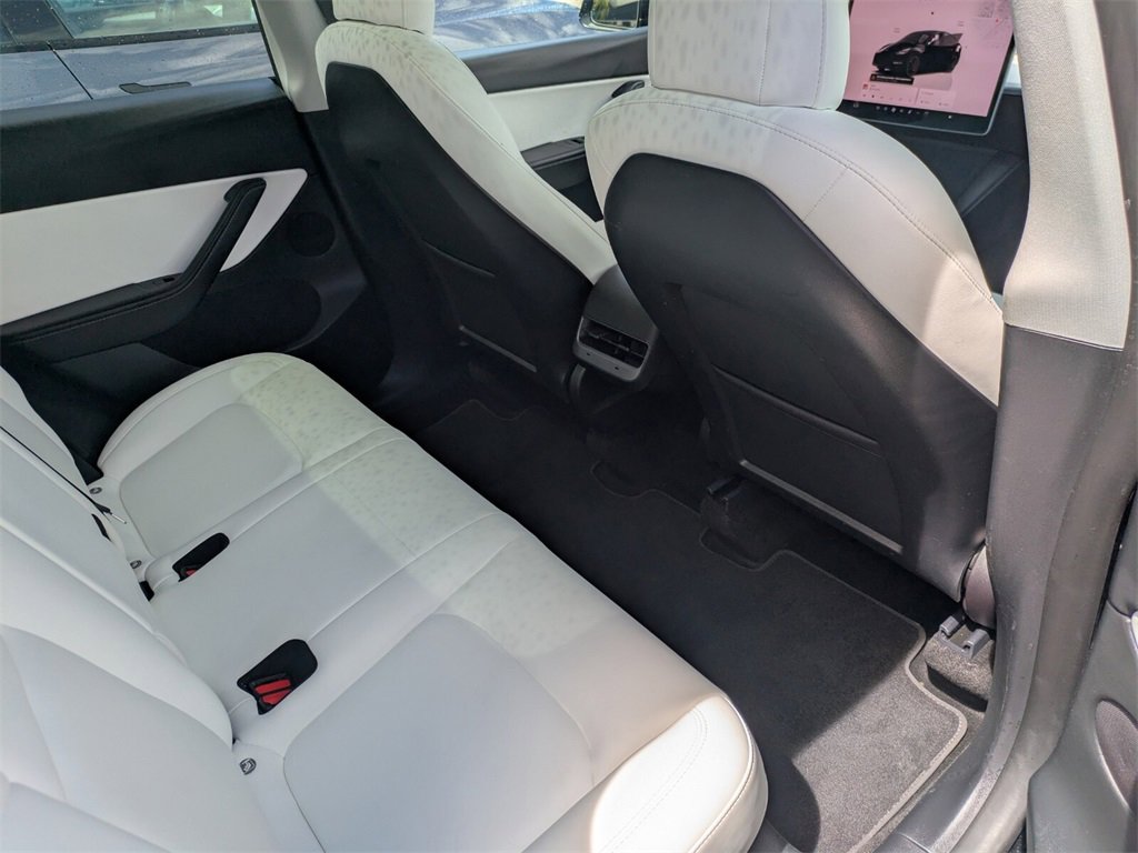 2022 Tesla Model Y Performance photo 24
